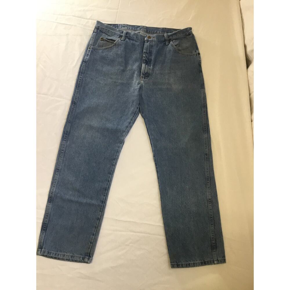 Wrangler 38x30 Mens Straight Leg Blue Denim Work Jeans Relaxed Fit